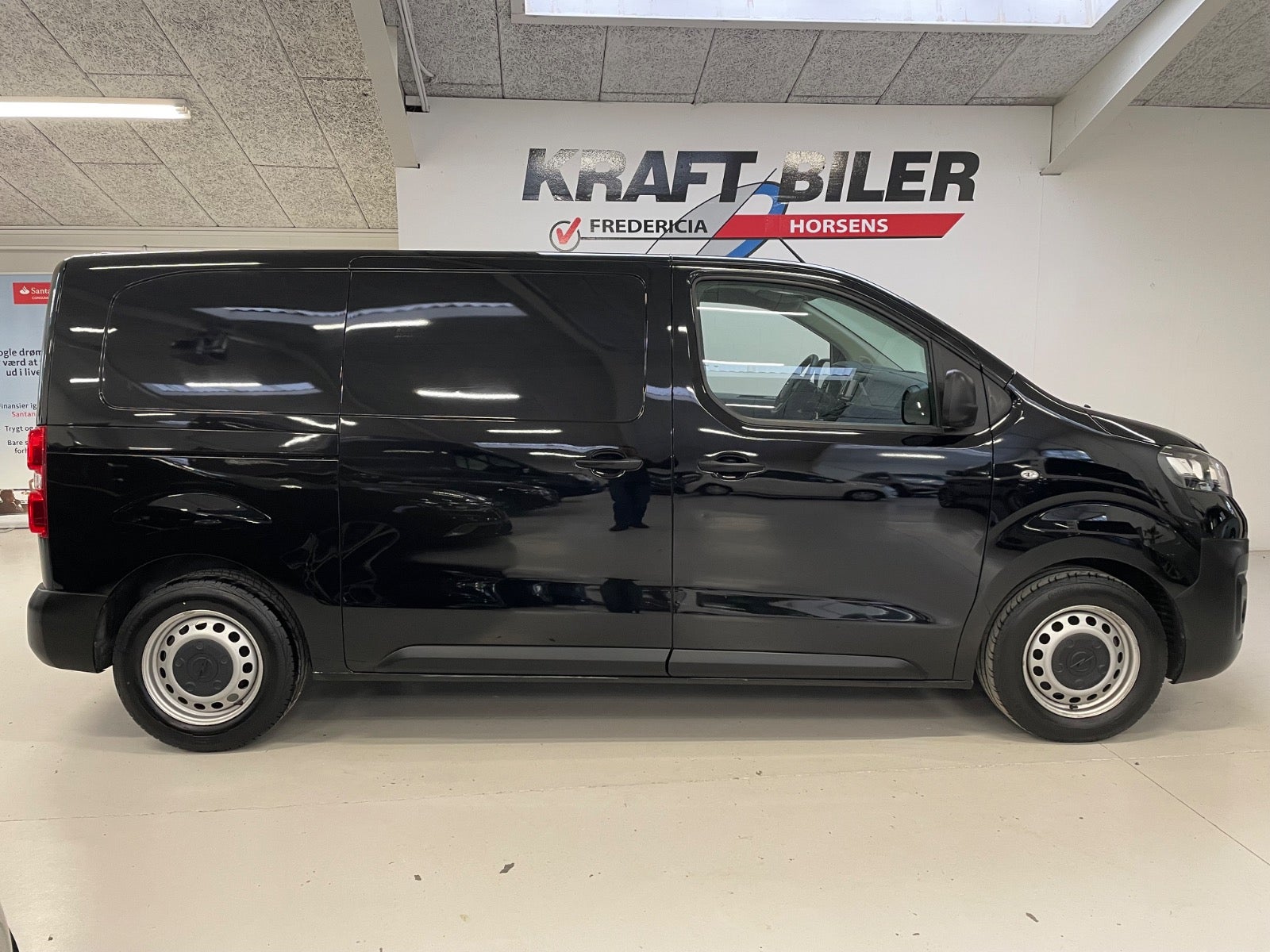 Billede af Opel Vivaro 1,5 D 102 Essenia L2V1