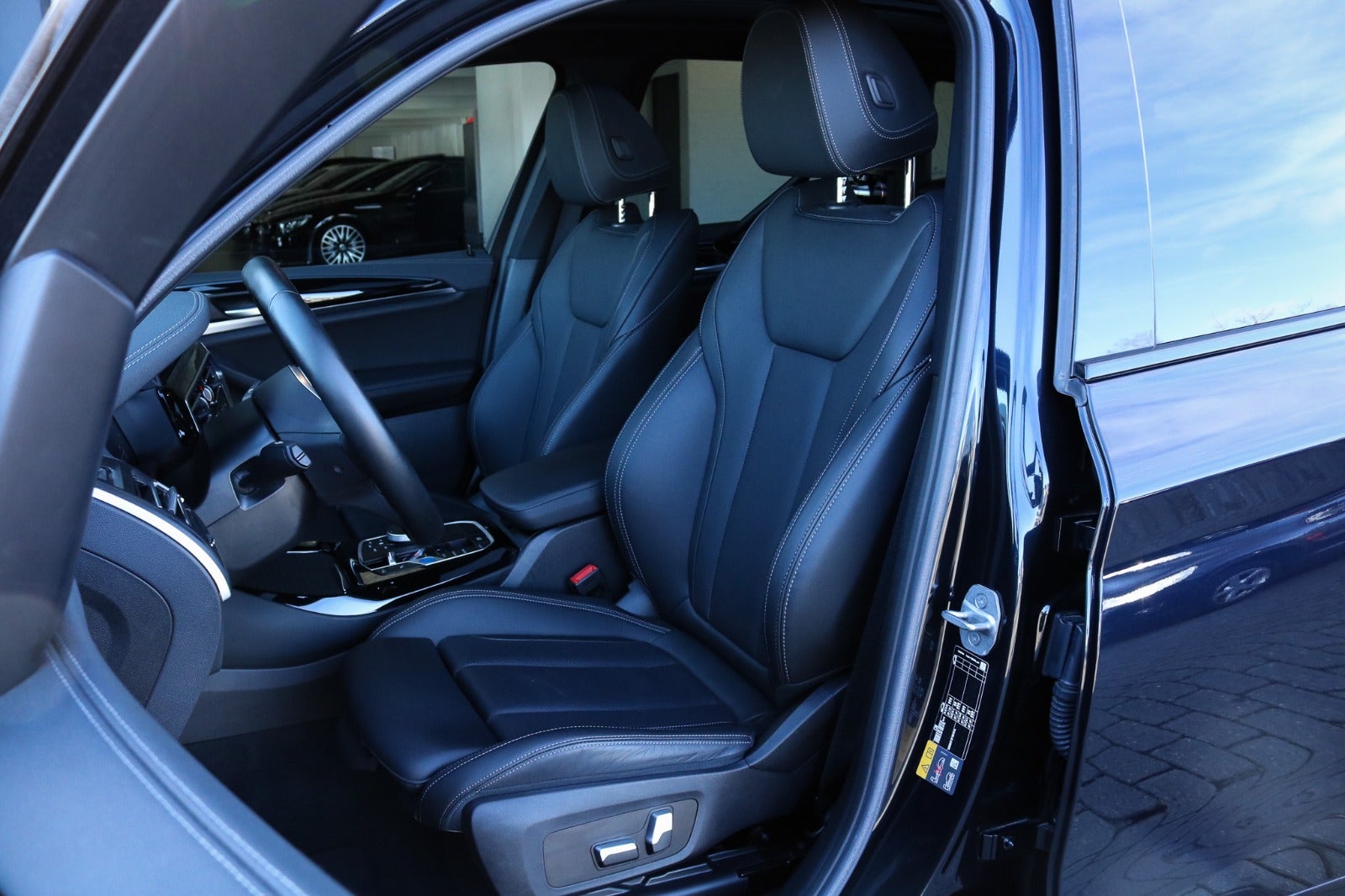 Billede af BMW iX3  Charged M-Sport