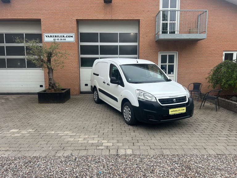 Peugeot Partner BlueHDi 100 L2 Flex Van