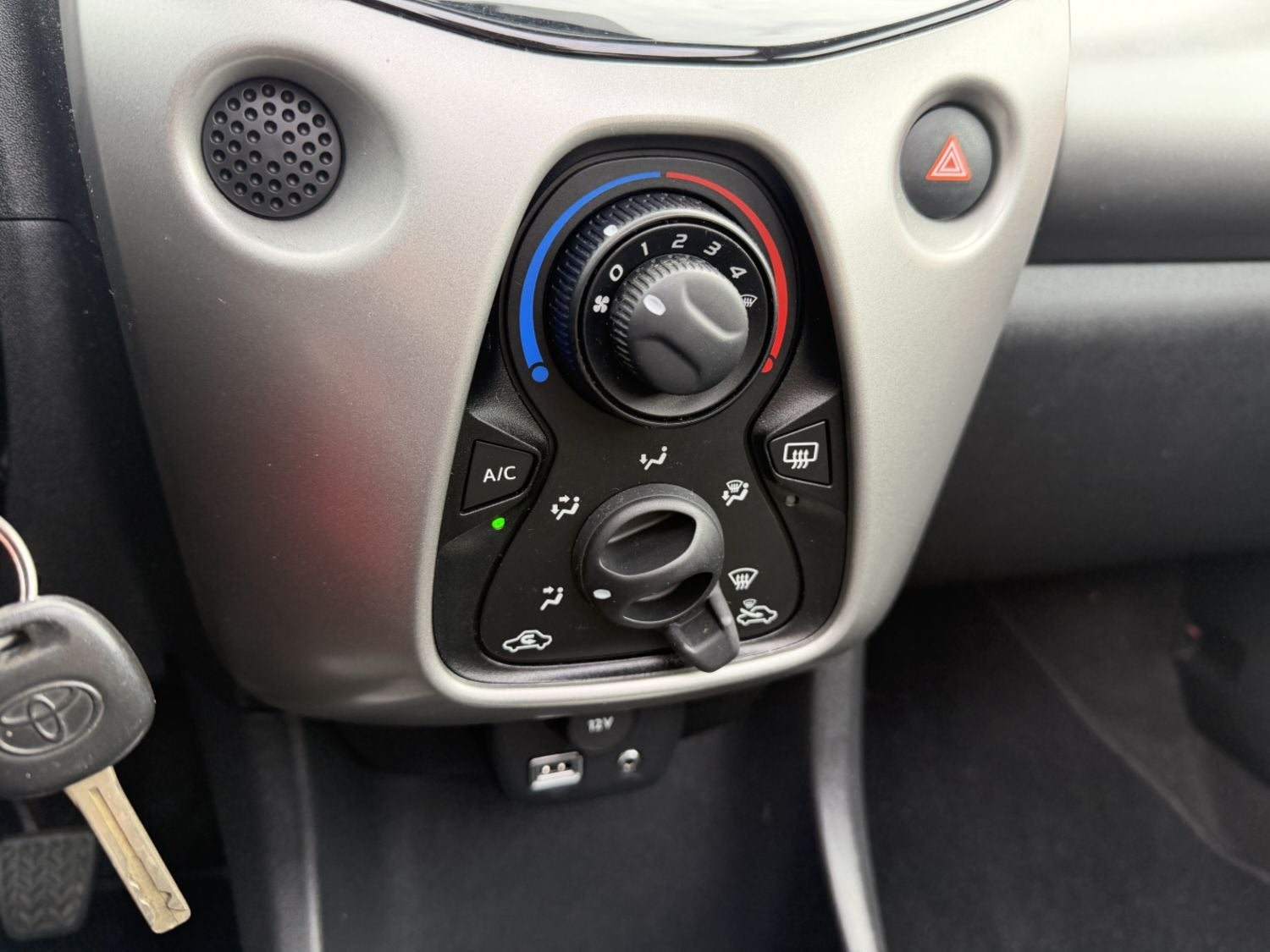 Toyota Aygo VVT-i x-sky - billede 12