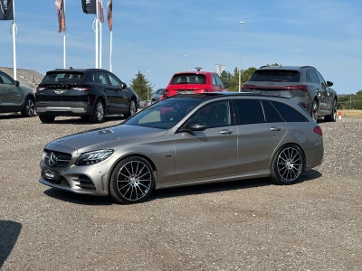 Mercedes C300 de AMG Line Night Edition stc. aut.
