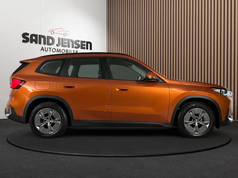 BMW iX1 xDrive30 Van