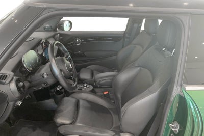 MINI Cooper SE Essential - 4