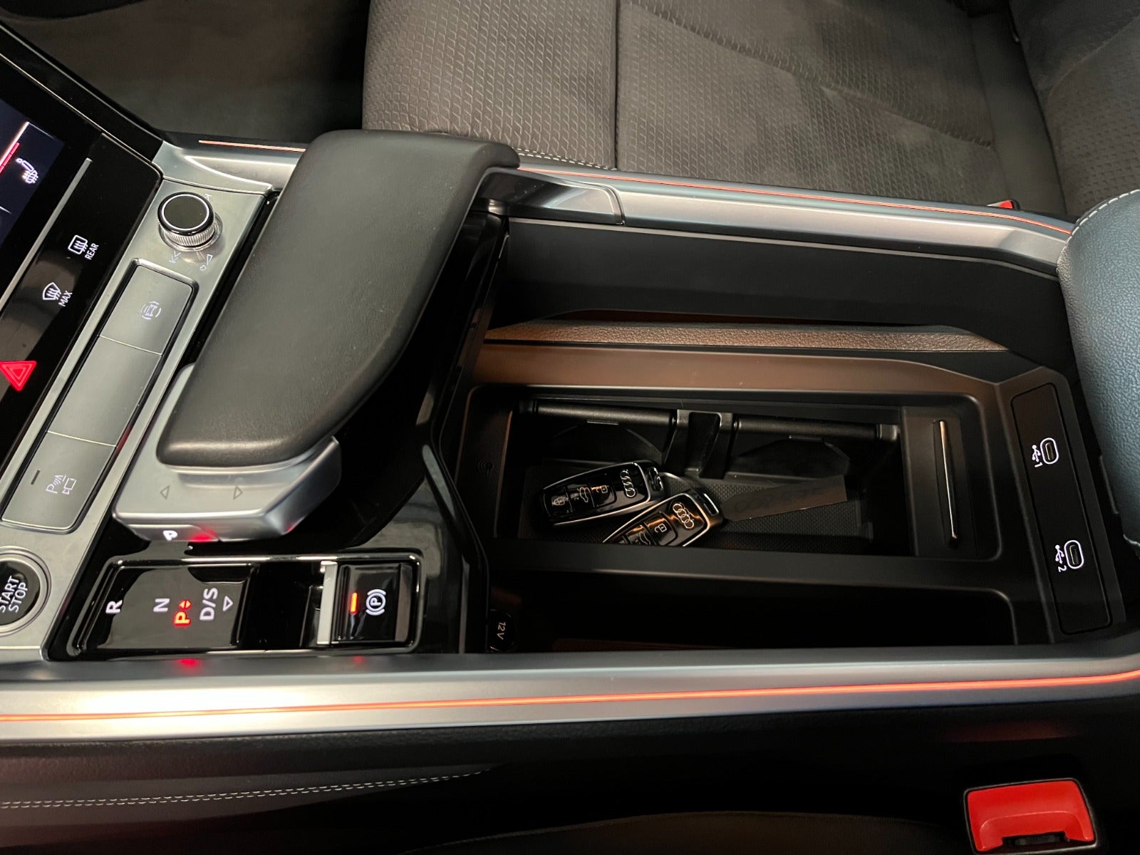 Billede af Audi e-tron 50 S-line quattro