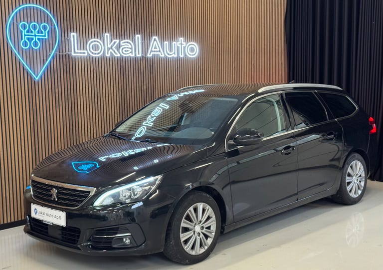 Peugeot 308 e-THP 130 Selection Sky