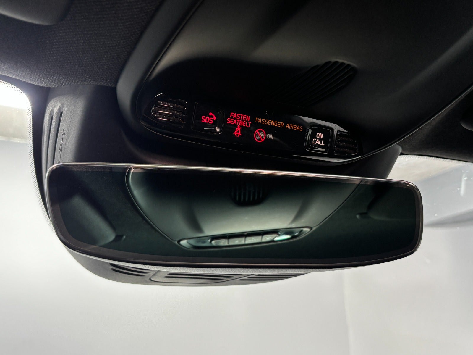 Billede af Volvo XC40 1,5 T5 ReCharge R-Design aut.
