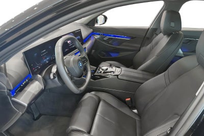BMW i5 eDrive40 Sport Line