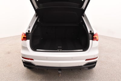 Audi Q3 TDi S-line quattro S-tr.