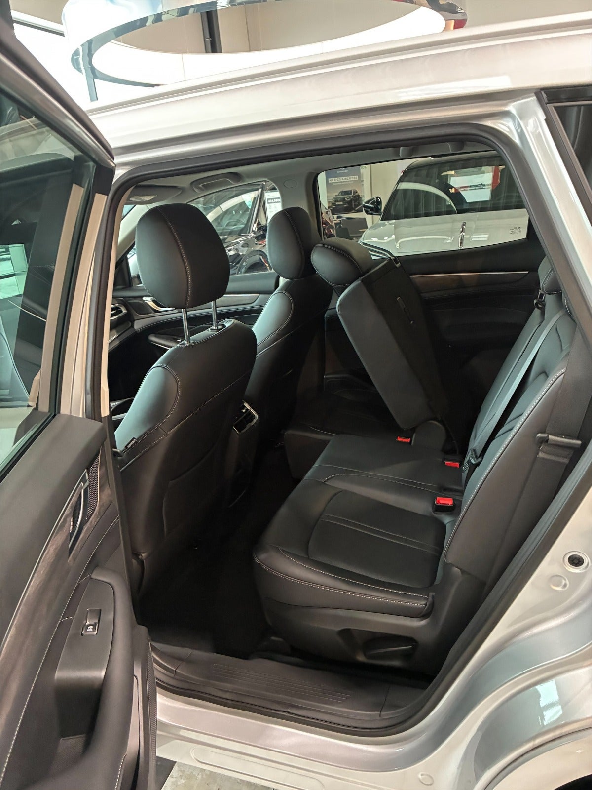 Billede af Navor E5 1,5 PHEV Rock