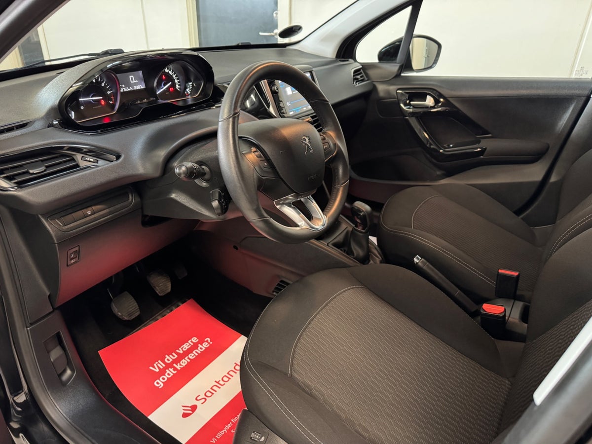 Peugeot 208 PureTech 82 Active