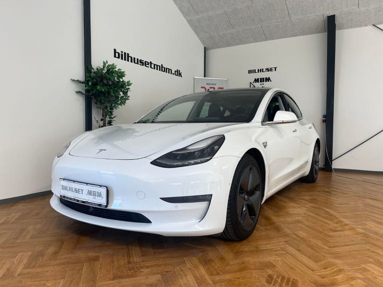 Tesla Model 3 Long Range AWD