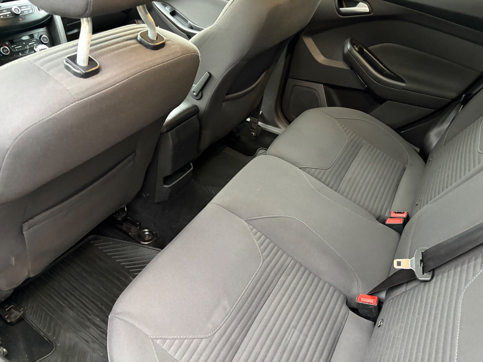 Ford Focus SCTi 100 Titanium stc.