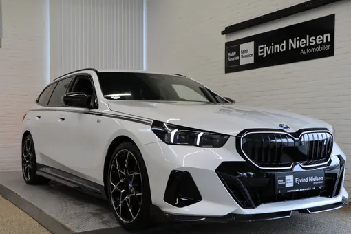 BMW i5 eDrive40 Touring M-Sport Pro 2025 El 4.000 km
