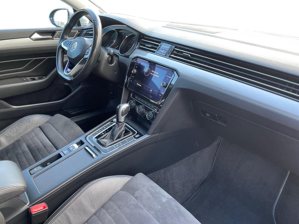 VW Passat GTE Variant DSG billede 10