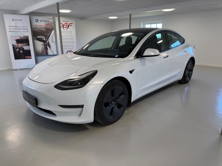Tesla Model 3 Long Range AWD