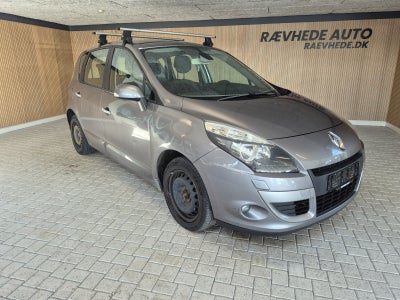 Renault Scenic III 1,6 16V Authentique 5d