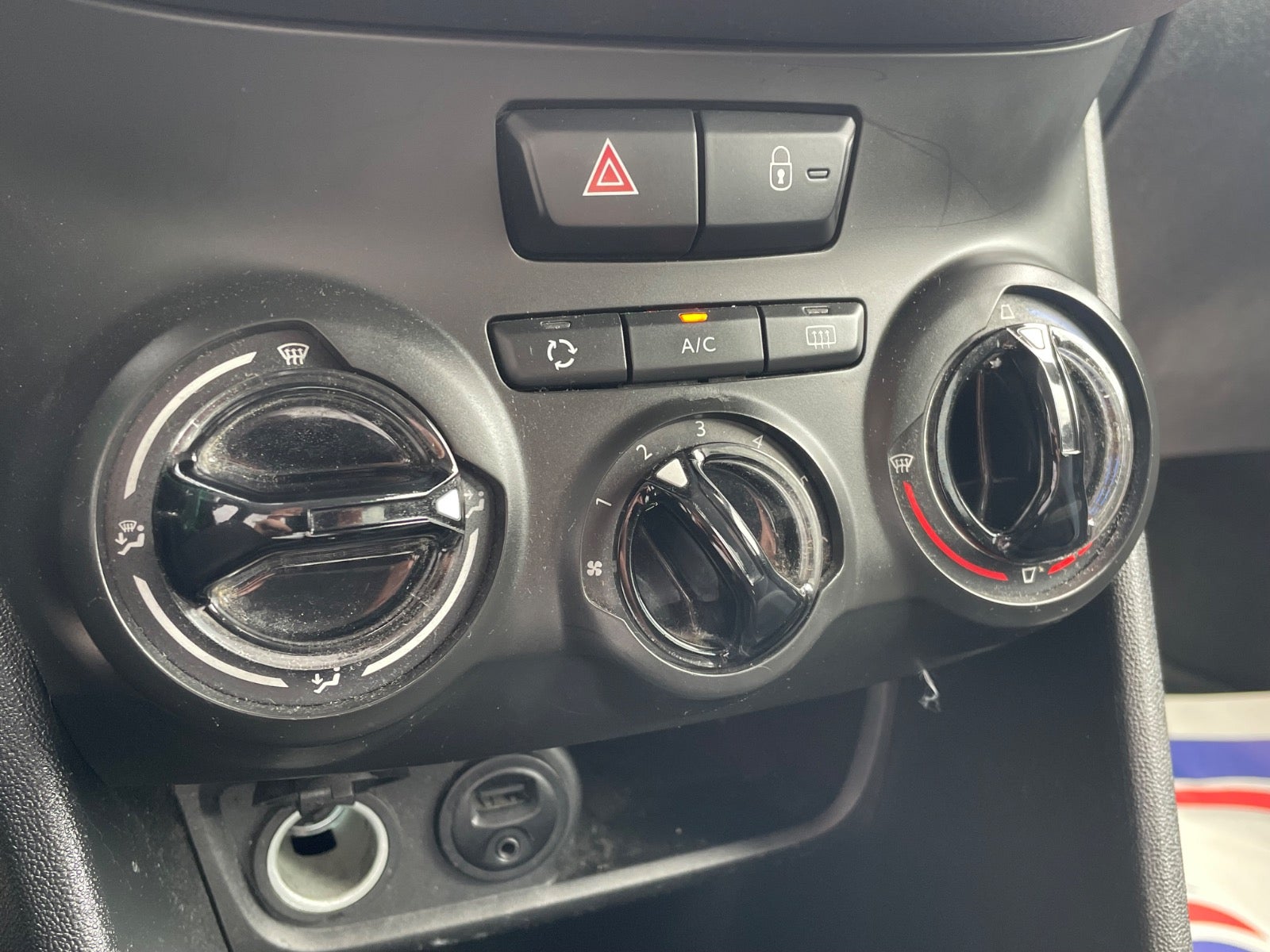 Billede af Peugeot 208 1,6 BlueHDi 100 Active
