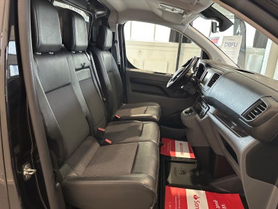 Peugeot Expert BlueHDi 122 L3 Plus EAT8 Van