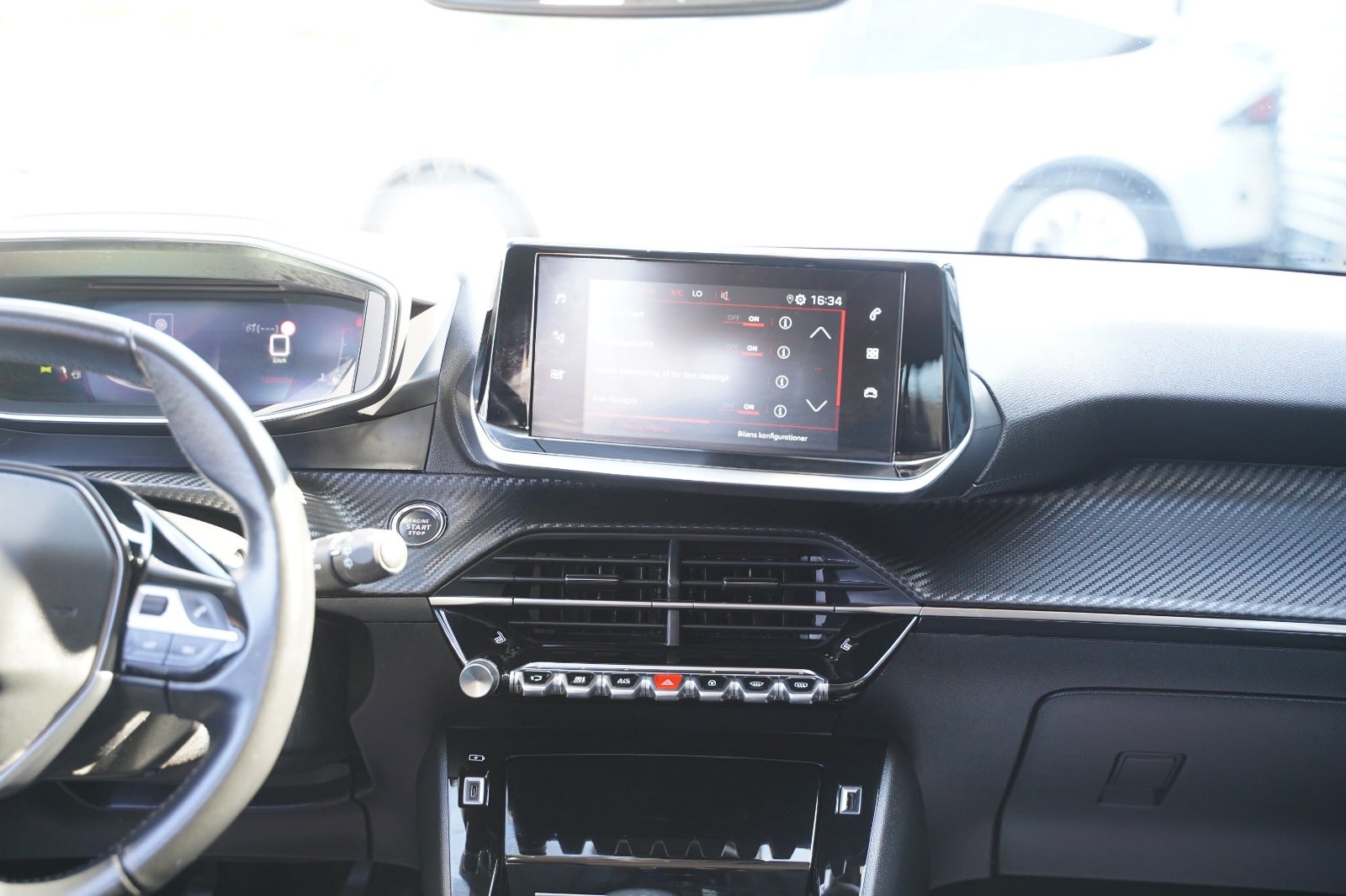 Billede af Peugeot 208 1,5 BlueHDi 100 Allure Pack