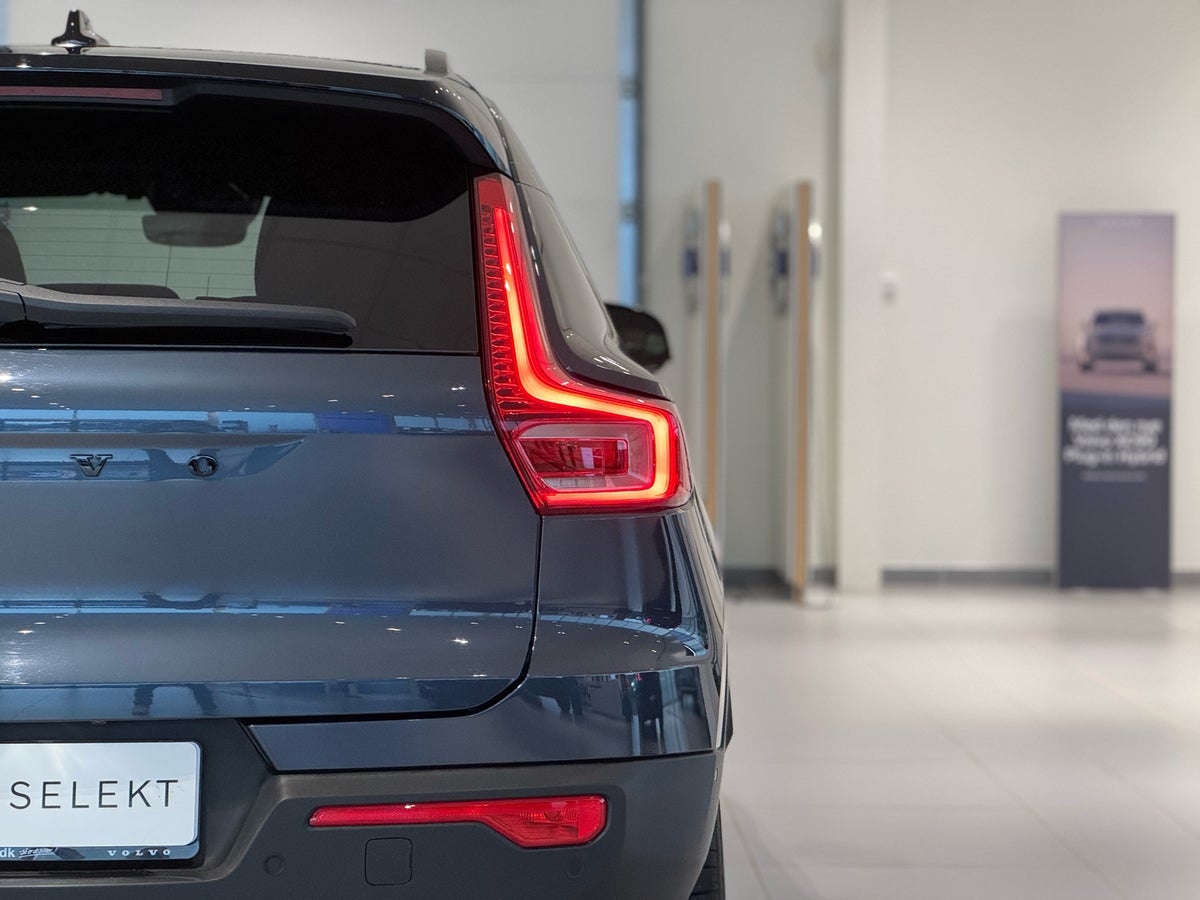 Volvo EX40 Extended Range Black Edition billede 24