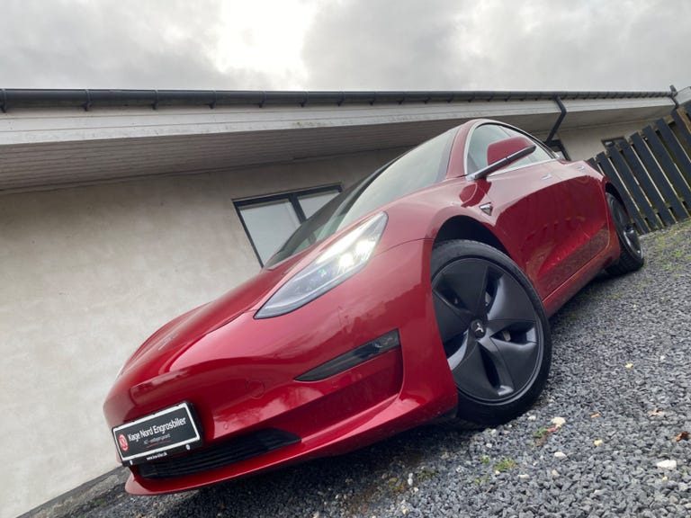 Tesla Model 3 Long Range AWD