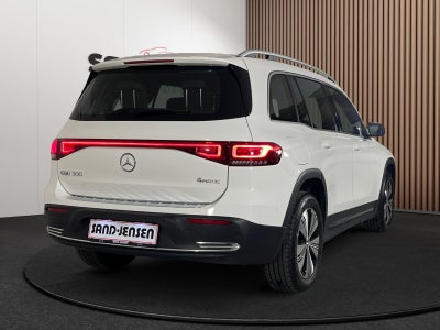 Mercedes EQB300 Progressive 4Matic Van