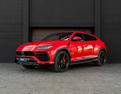 Lamborghini Urus 4,0  5d