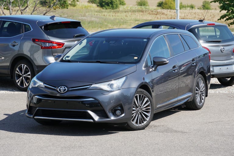 Toyota Avensis VVT-i T2 Premium Touring Sports MDS