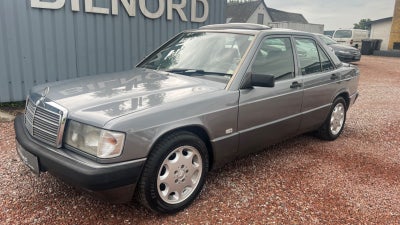 Mercedes 190 E 2,0 aut. 4d