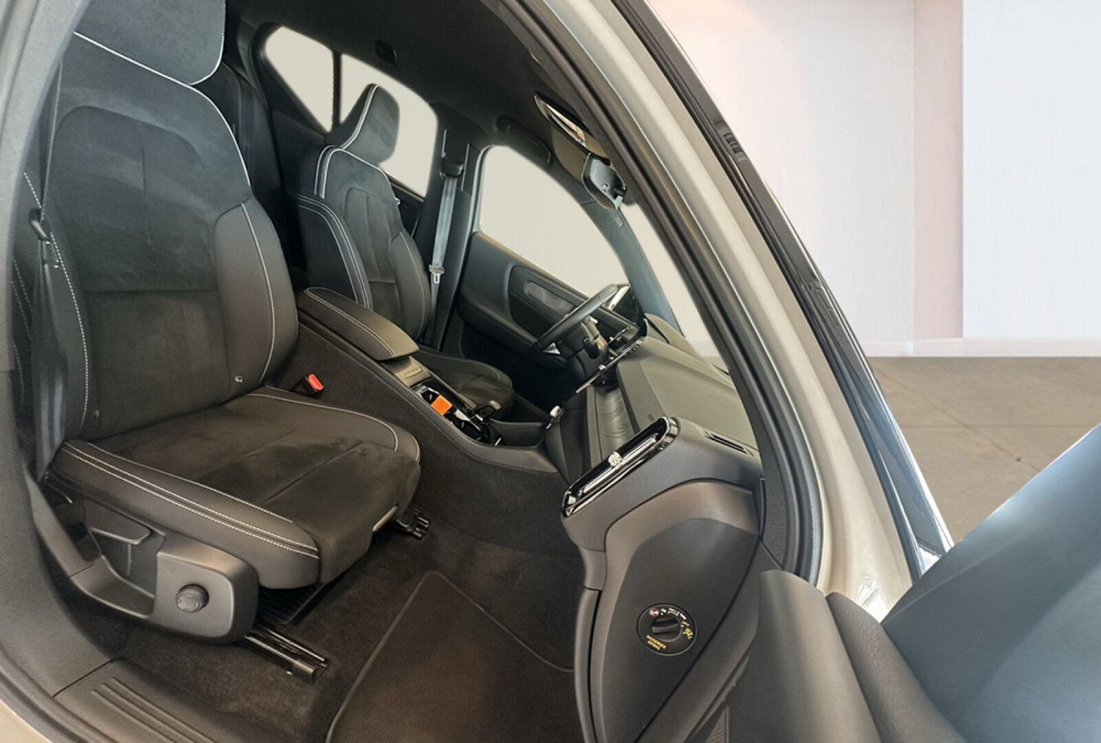 Volvo XC40 P6 ReCharge Plus