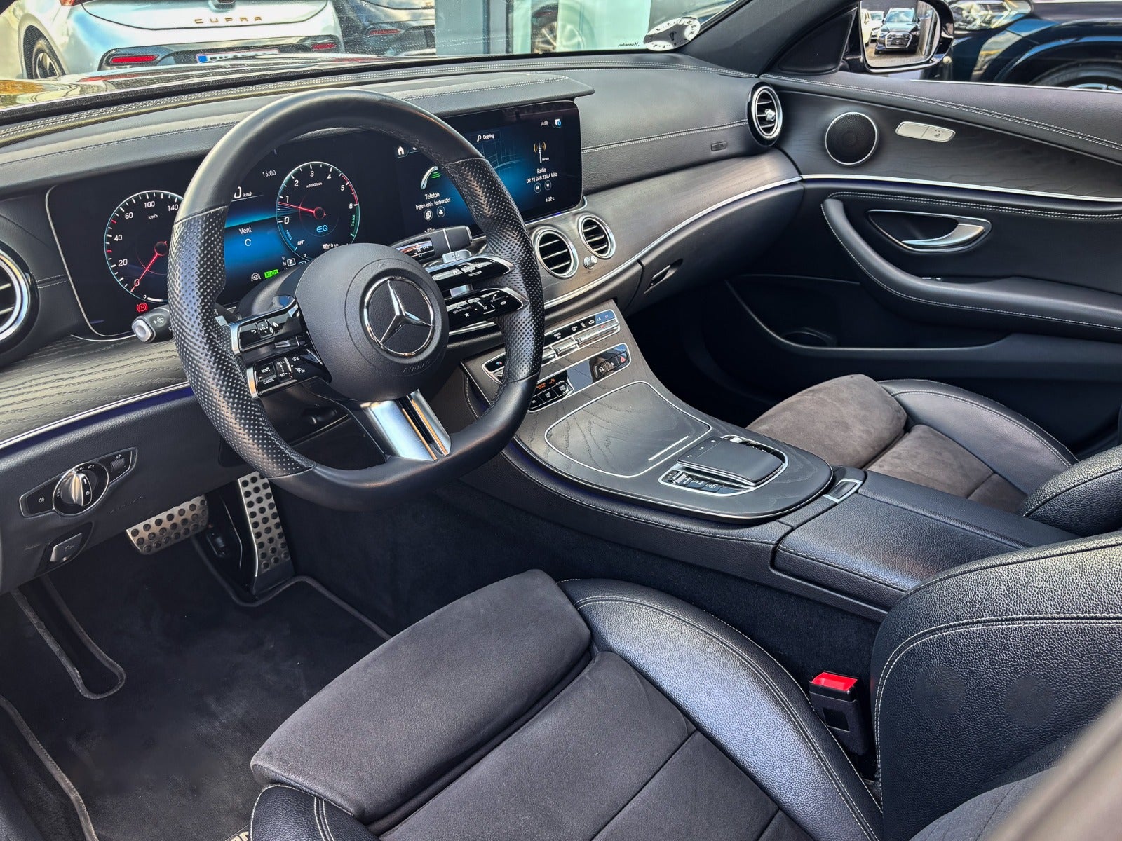 Billede af Mercedes E300 de 2,0 AMG Line stc. aut.
