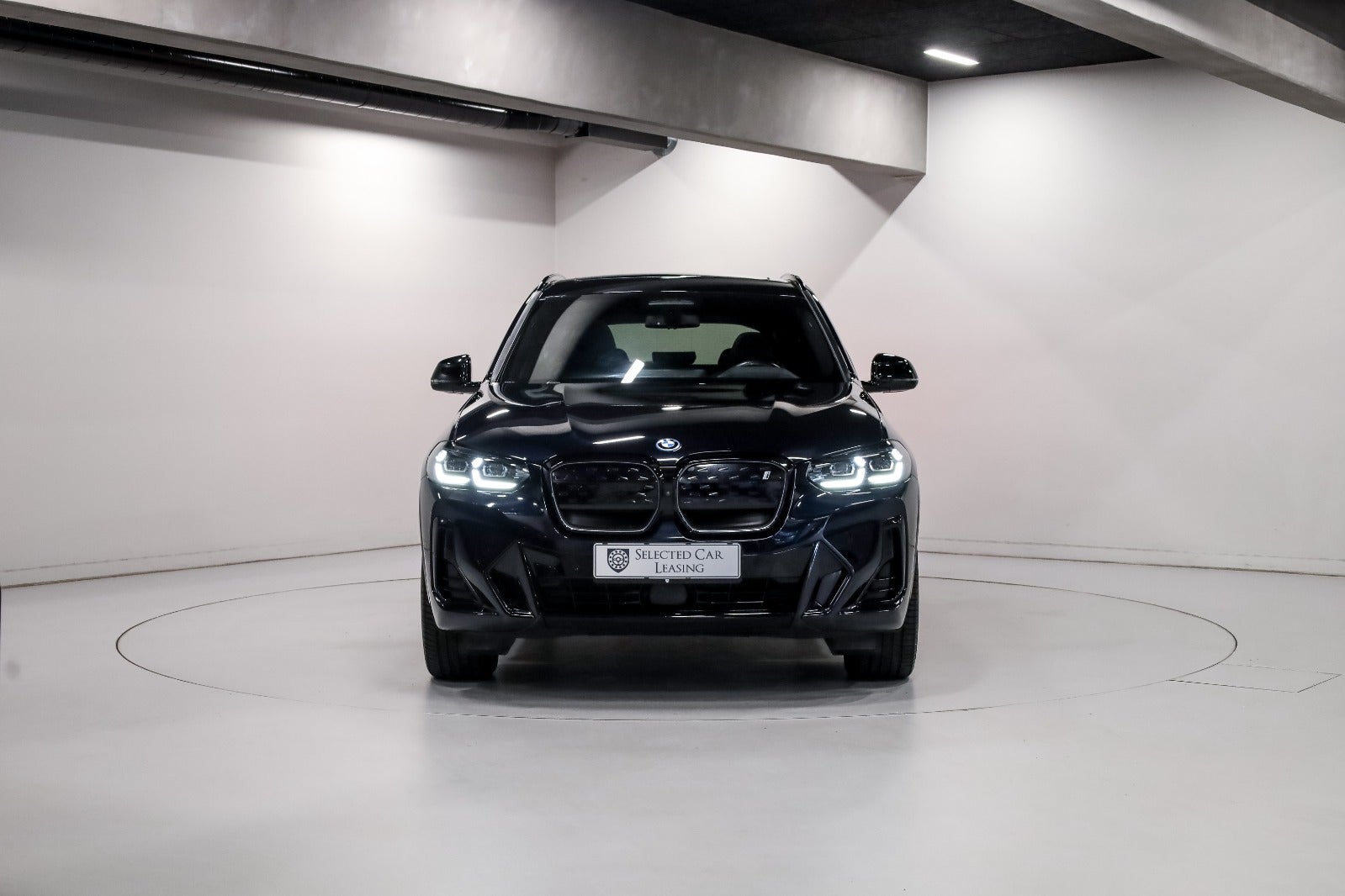 BMW iX3 Charged Plus M-Sport