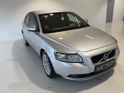 Volvo S40 1,6 D2 115 4d