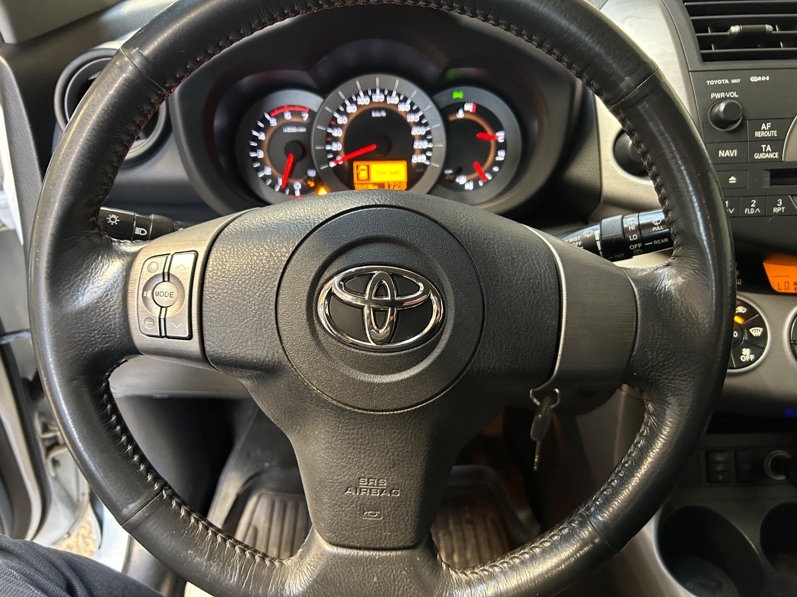 Toyota RAV4 D-4D 136 4x4 Van