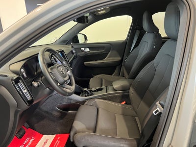 Volvo EX40 Extended Range Core