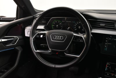 Audi e-tron S-line Sportback quattro