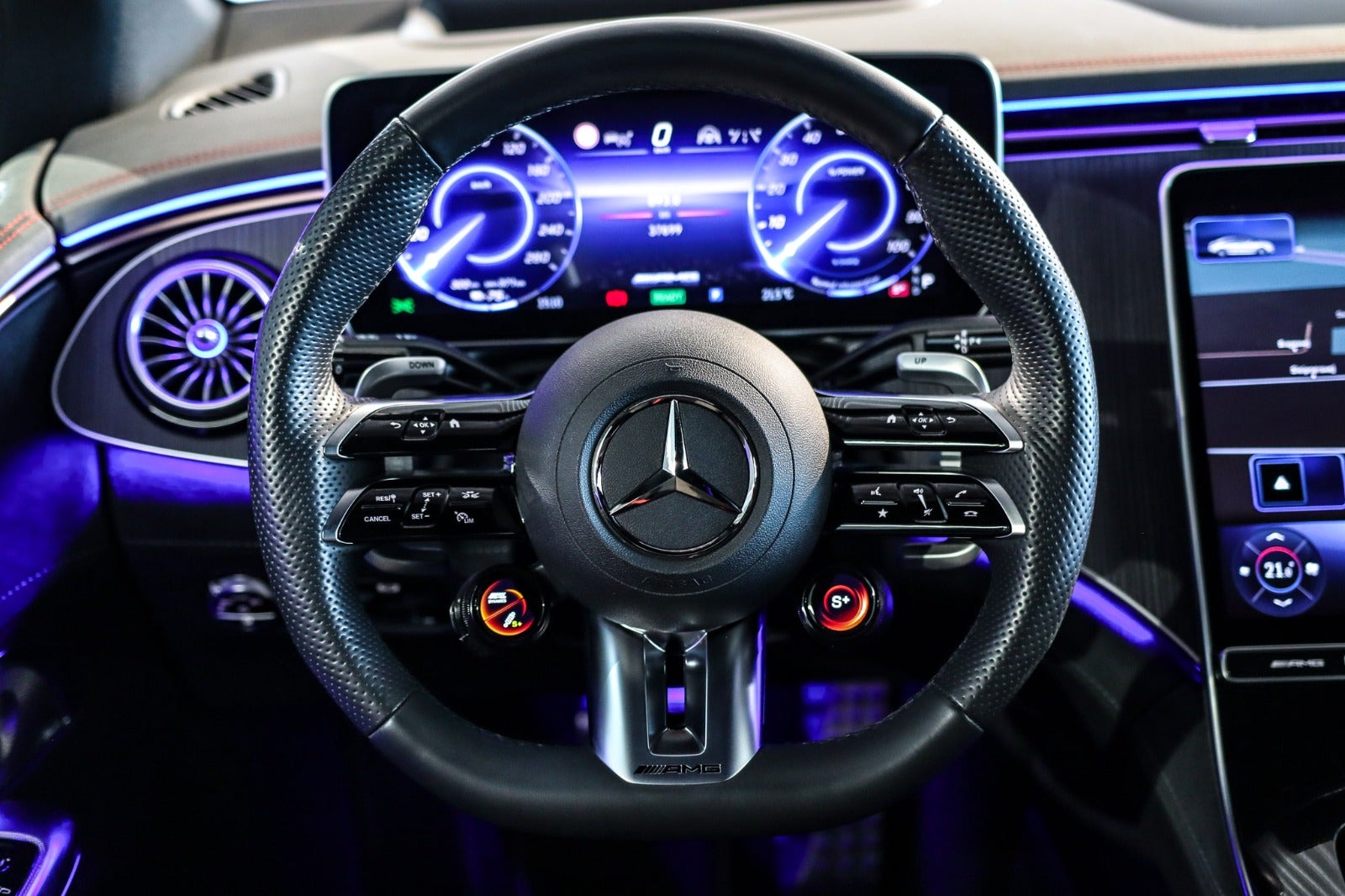 Billede af Mercedes EQE53  AMG 4Matic+