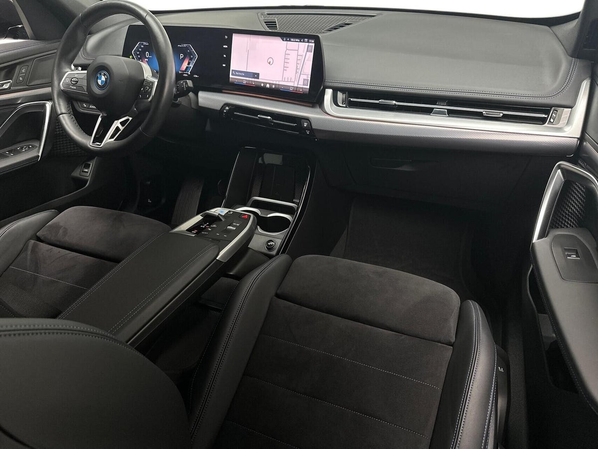 BMW iX1 eDrive20 M-Sport billede 10