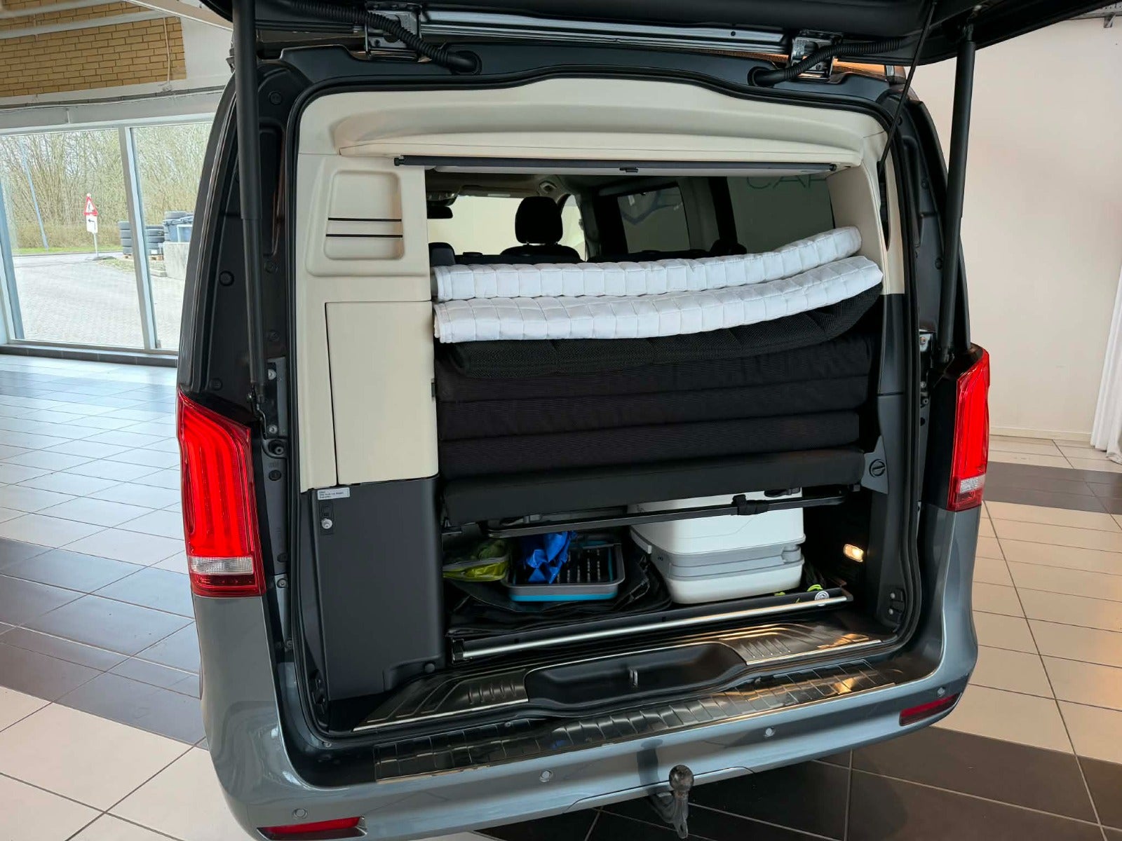 2021 Mercedes V220 d