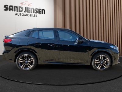 BMW iX2 eDrive20 M-Sport Premium