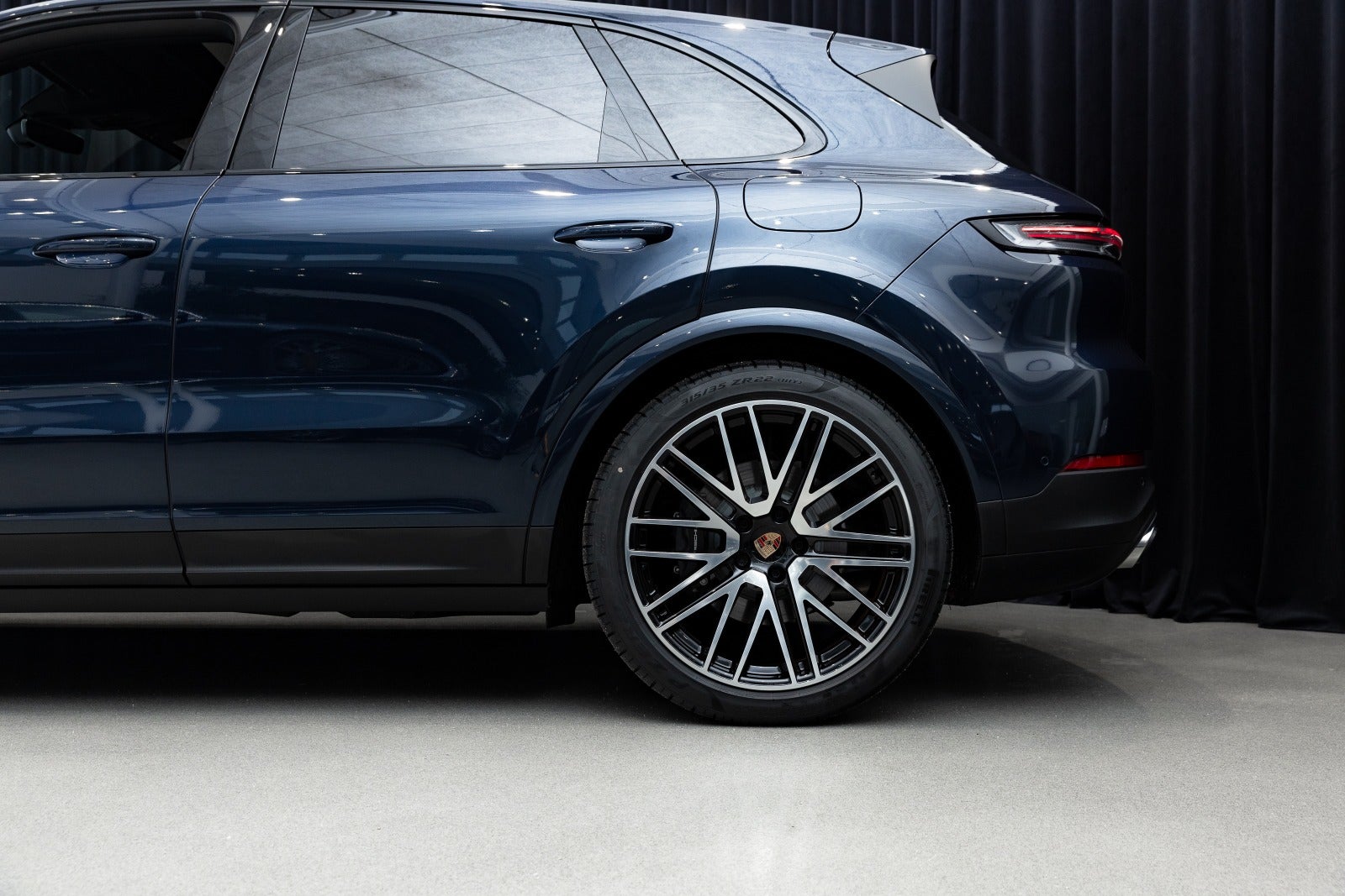 Gallery image 5 of 17