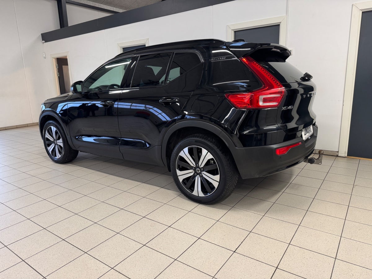 Volvo XC40 P6 ReCharge Core