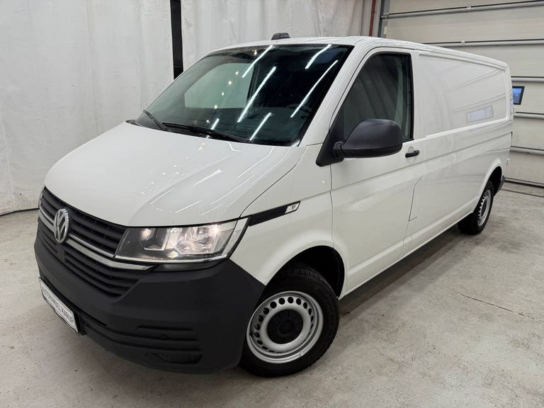 VW Transporter TDi 110 Kassevogn lang