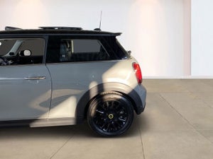 MINI Cooper SE Classic Trim