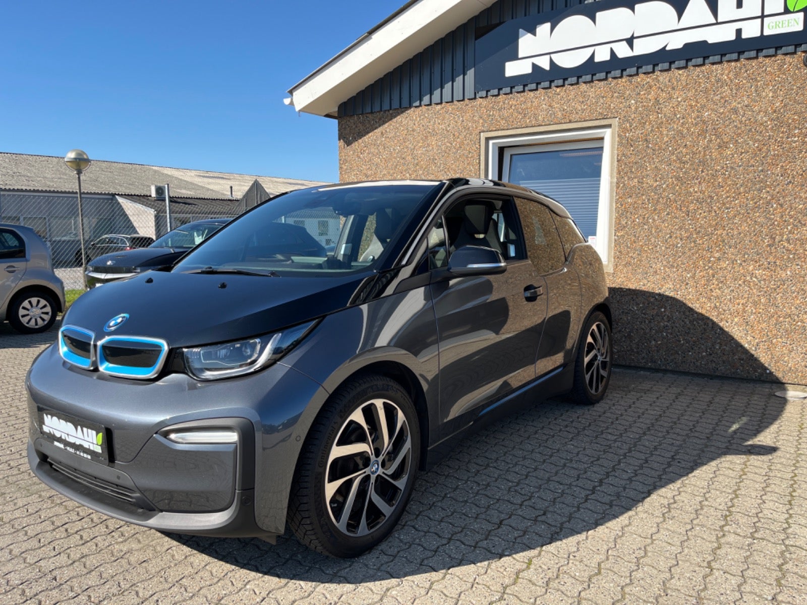 BMW i3  Charged Plus 5d - 2
