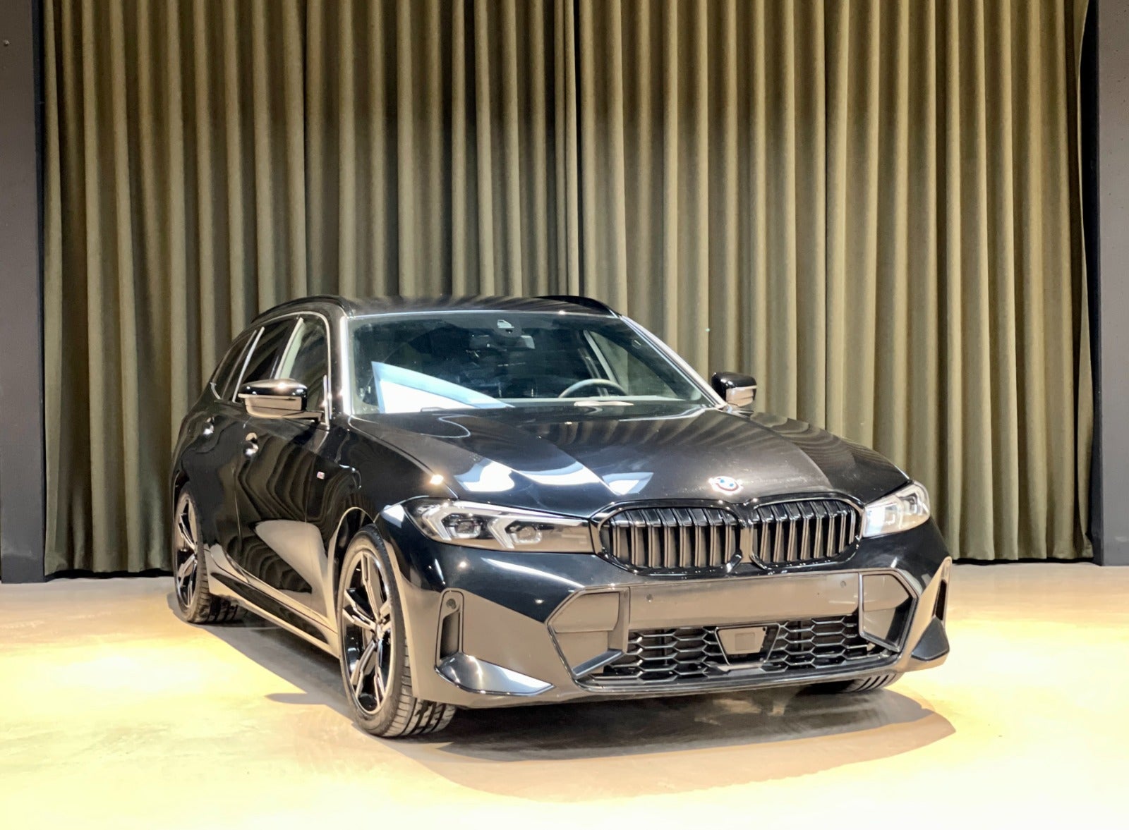 Billede af BMW 330i 2,0 Touring M-Sport aut.