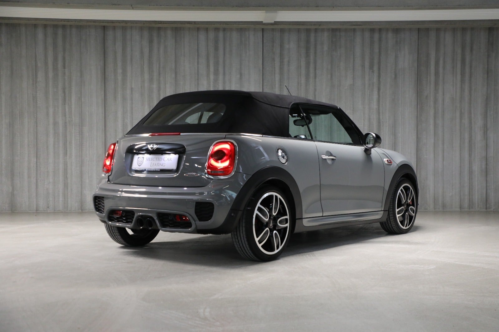 MINI Cooper S 2,0 JC Works Cabriolet aut.