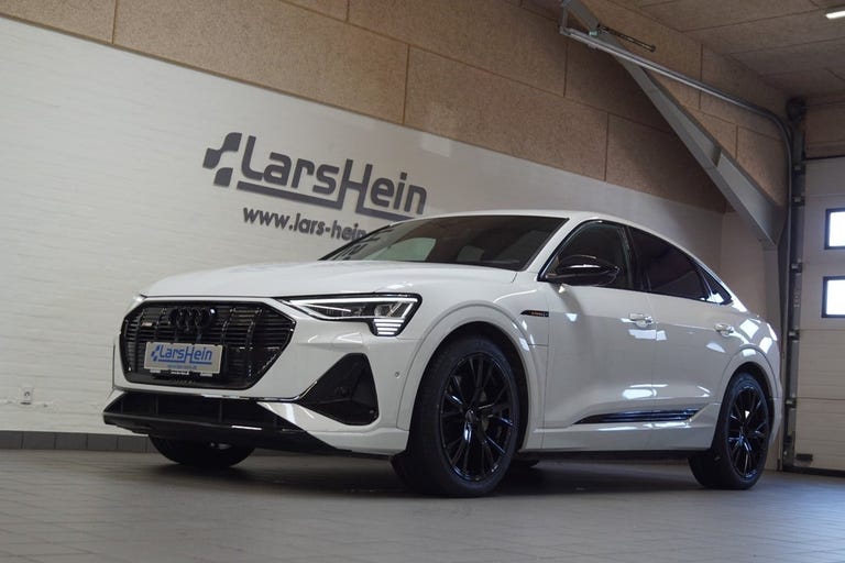 Audi e-tron S-line Sportback quattro