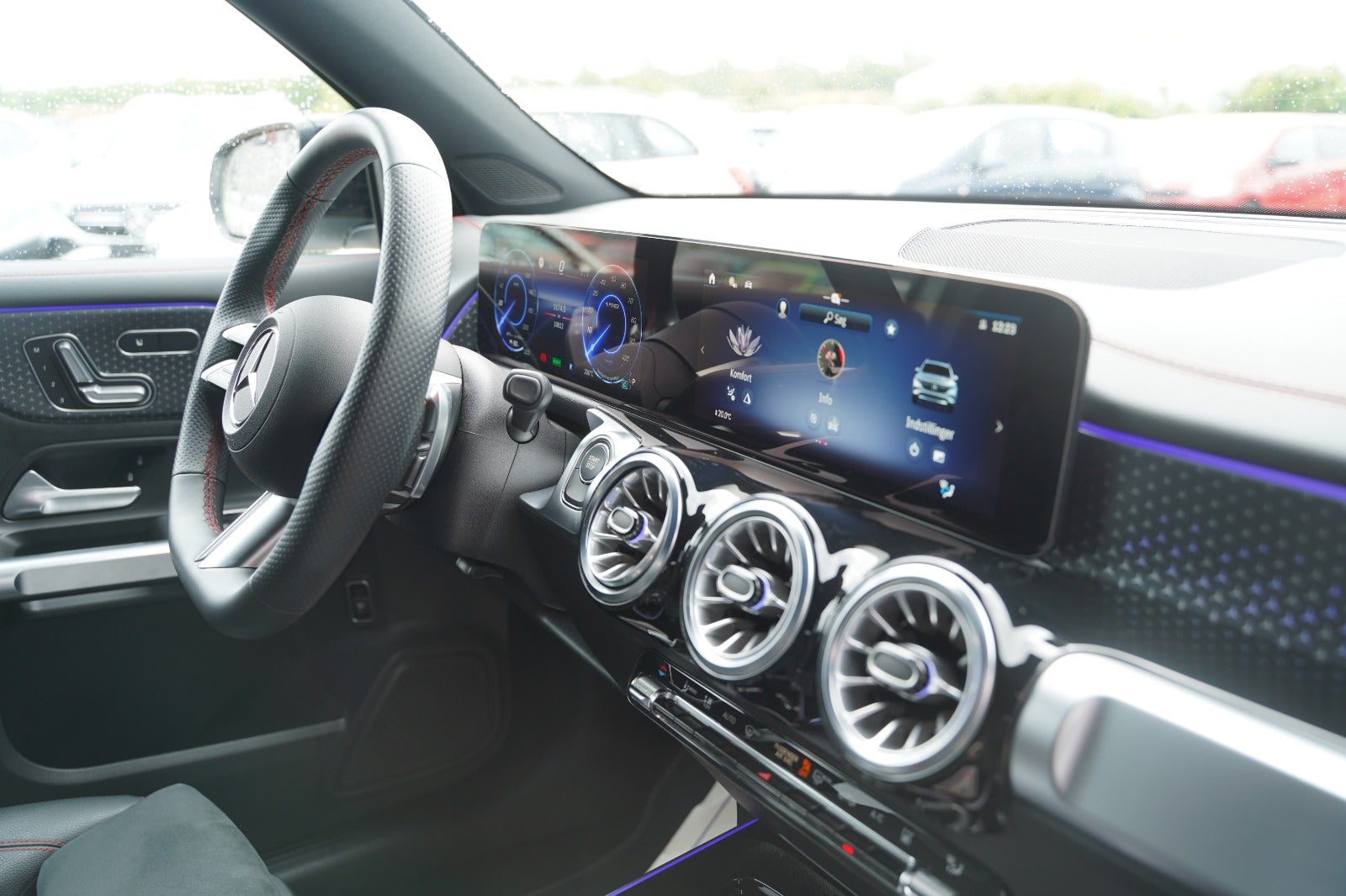 Billede af Mercedes EQB300  AMG Line 4Matic