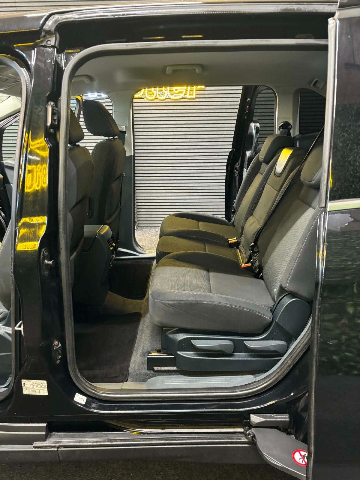 Billede af Ford Grand C-MAX 1,0 SCTi 125 Edition 7prs